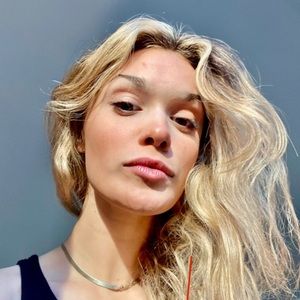 Meet your Posher, Lizzy